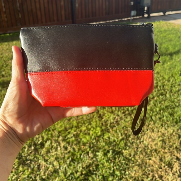 Minnie Mouse Wristlet // Disney Ears Wallet/Purse - Picture 2 of 6